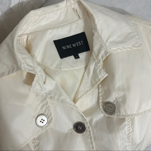 Nine West Pearl White Buttoned Belted Coat - Picture 11 of 16